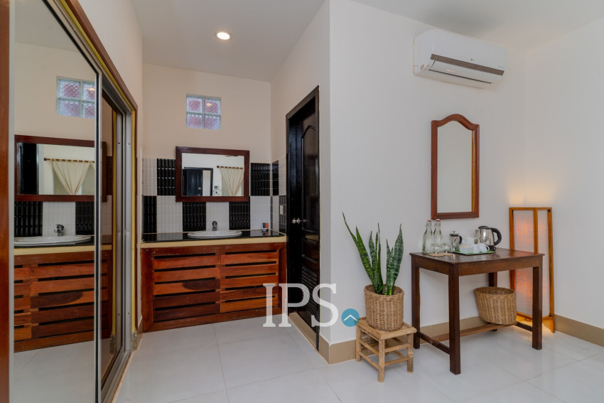 12 Bedroom Hotel Business For Sale - Slor Kram, Siem Reap