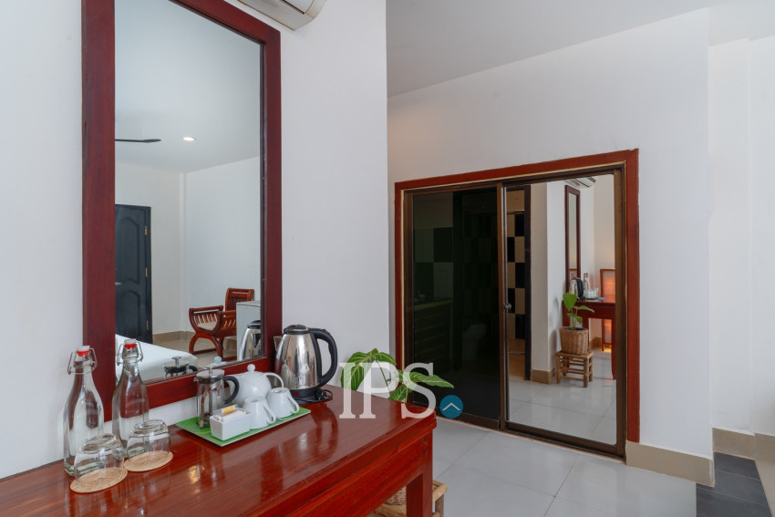 12 Bedroom Hotel Business For Sale - Slor Kram, Siem Reap