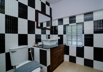 12 Bedroom Hotel Business For Sale - Slor Kram, Siem Reap thumbnail