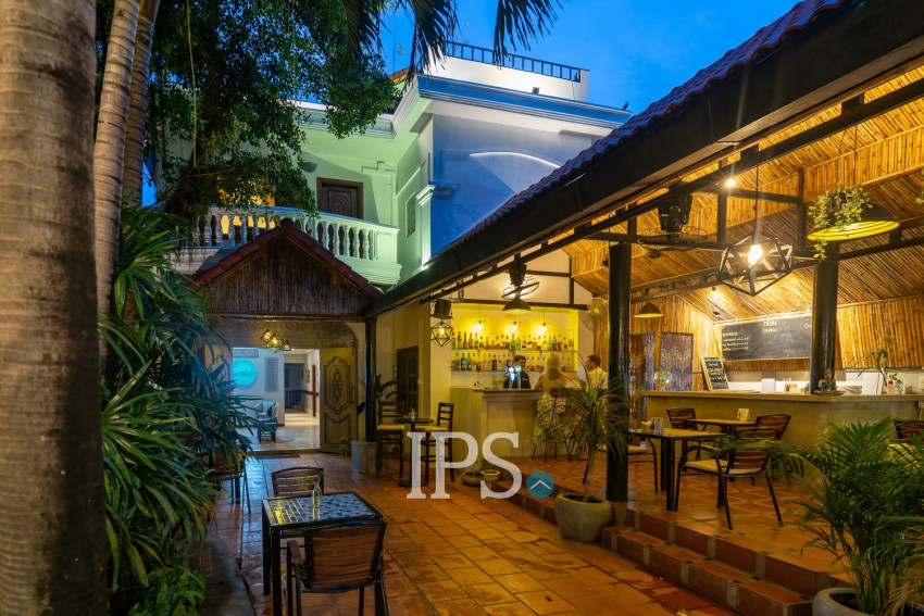 12 Bedroom Hotel Business For Sale - Slor Kram, Siem Reap