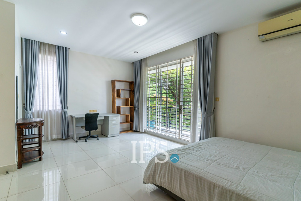 4 Bedroom Villa For Rent - Peng Houth The Star Natural, Chak Angrae Leu, Phnom Penh - Image 14