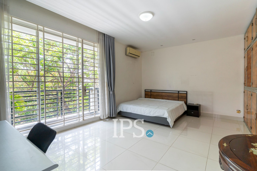 4 Bedroom Villa For Rent - Peng Houth The Star Natural, Chak Angrae Leu, Phnom Penh