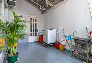 4 Bedroom Villa For Rent - Peng Houth The Star Natural, Chak Angrae Leu, Phnom Penh thumbnail