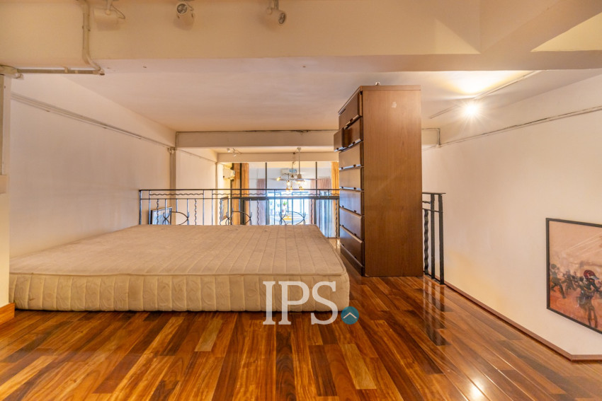 Renovated 1 Bedroom  Loft Apartment For Rent - Phsar Thmei 2, Phnom Penh