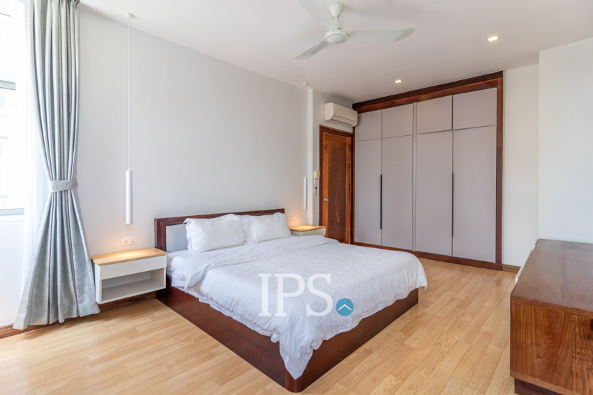 4 Bedroom Serviced Apartment For Rent - Tonle Bassac, Phnom Penh