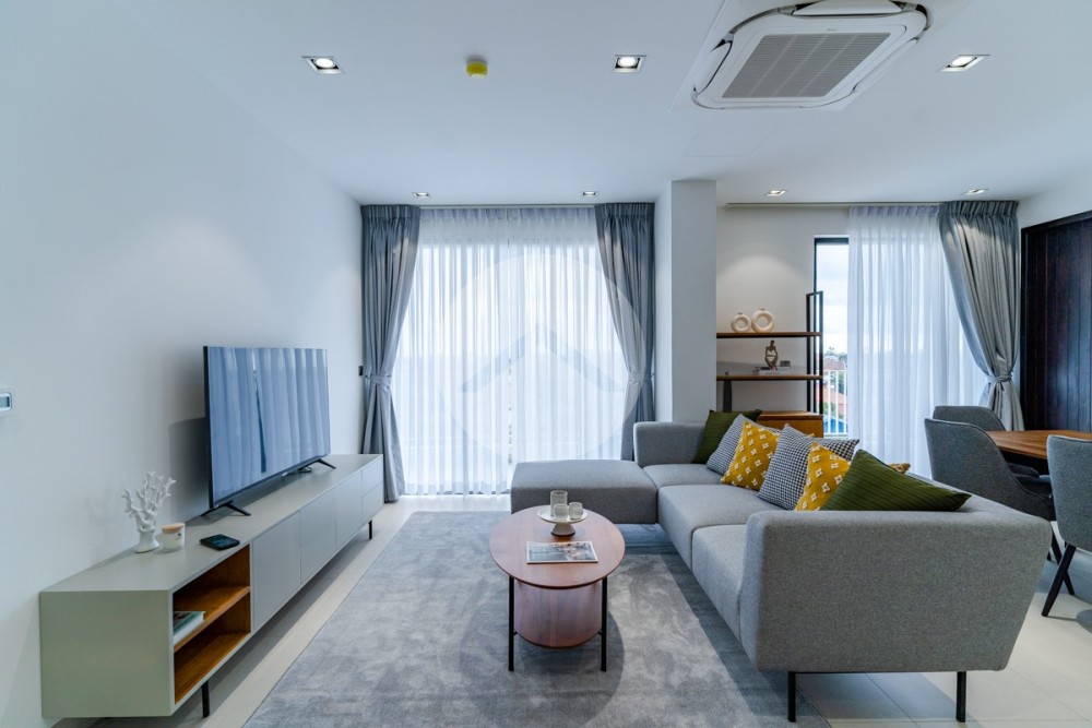 2 Bedroom Condo For Rent - Svay Dangkum, Siem Reap - Image 6