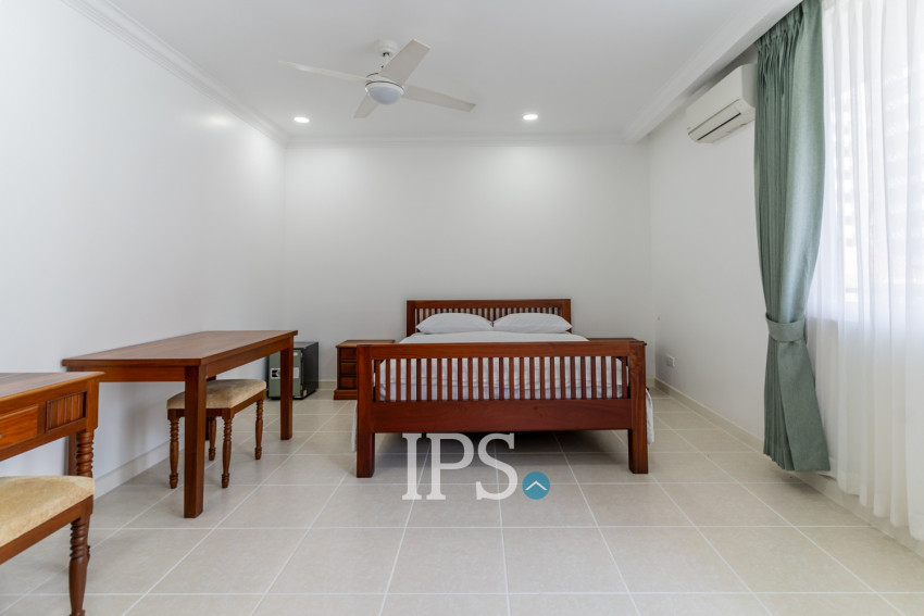 4 Bedroom Serviced Apartment For Rent - BKK1, Phnom Penh