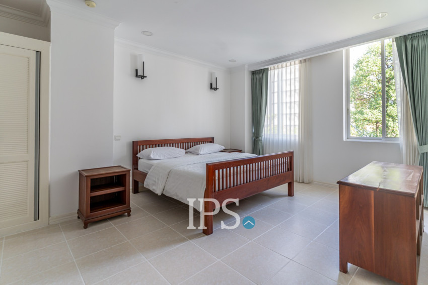 4 Bedroom Serviced Apartment For Rent - BKK1, Phnom Penh