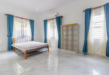 2 Bedroom House  For Rent - Sala Kamreuk, Siem Reap thumbnail