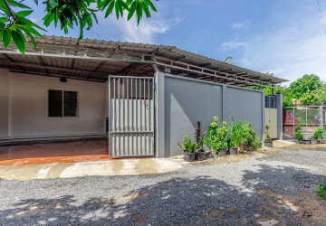 2 Bedroom House  For Rent - Sala Kamreuk, Siem Reap thumbnail