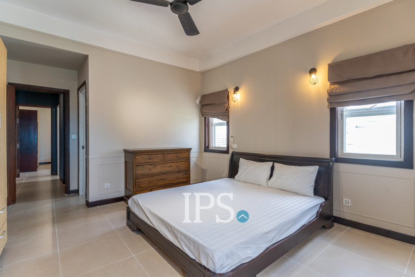 2 Bedroom Serviced Apartment For Rent - Tonle Bassac, Phnom Penh