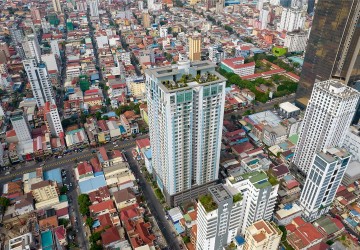 21st Floor 1 Bedroom Condo For Sale - De Castle Royal, BKK1, Phnom Penh thumbnail