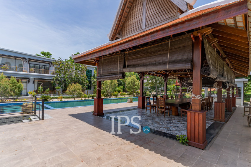 11 Bedroom Villa For Rent - Kep Province