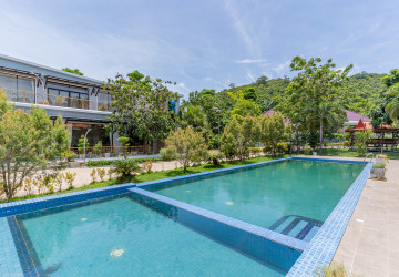 11 Bedroom Villa For Rent - Kep Province thumbnail