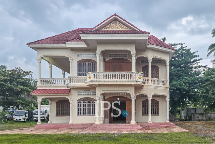 6 Bedroom Villa For Sale - Battambang Province