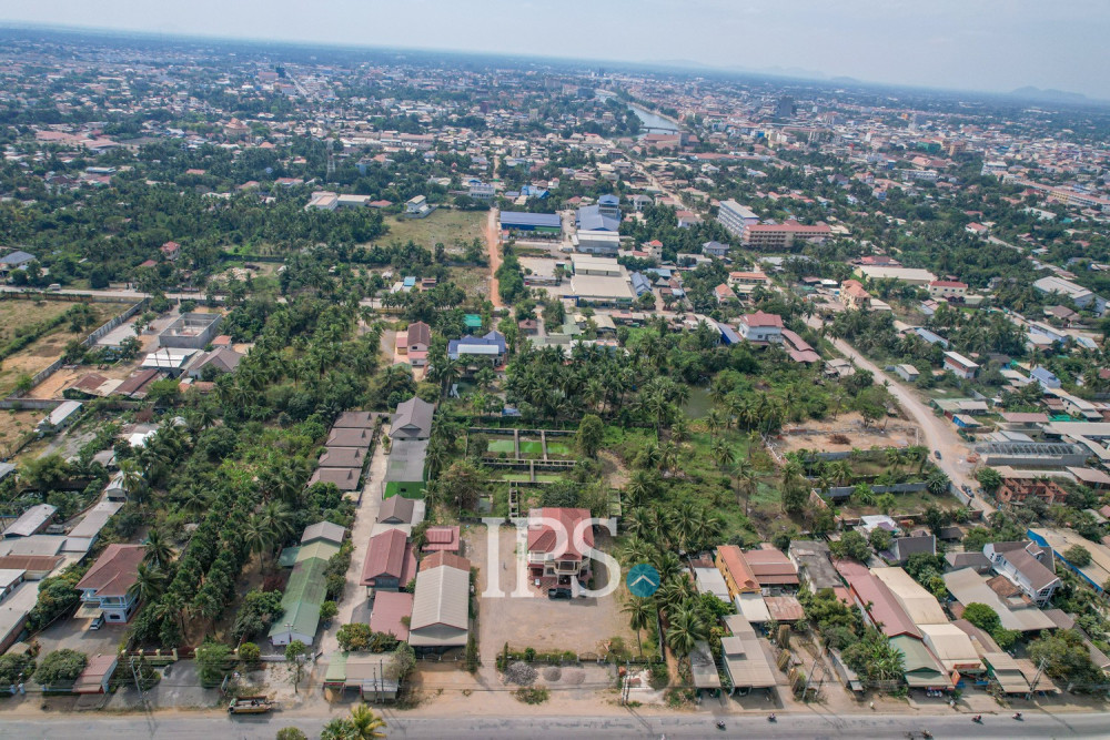 6 Bedroom Villa For Sale - Battambang Province - Image 10 6 Bedroom Villa For Sale - Battambang Province - Image 10