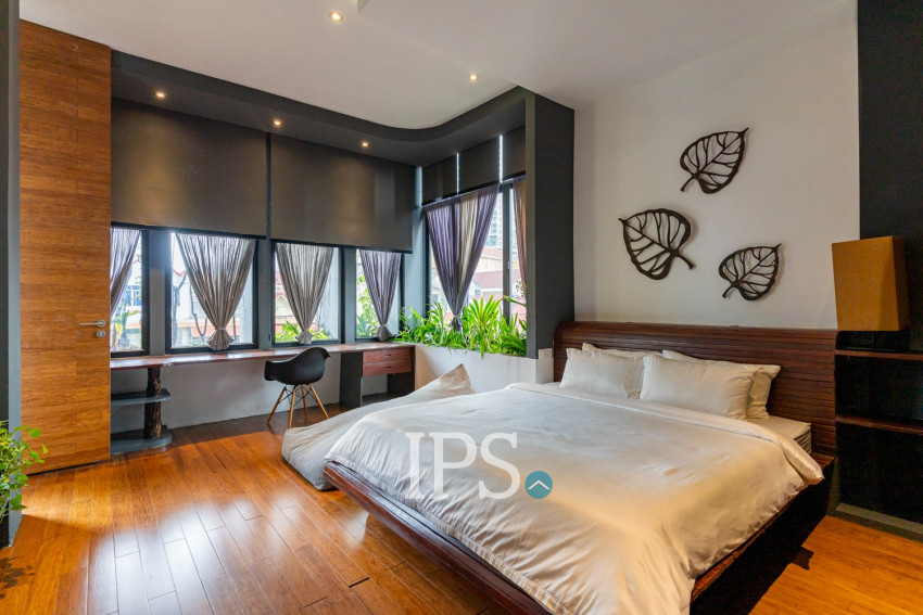 3 Bedroom Serviced Apartment - Tonle Bassac, Phnom Penh