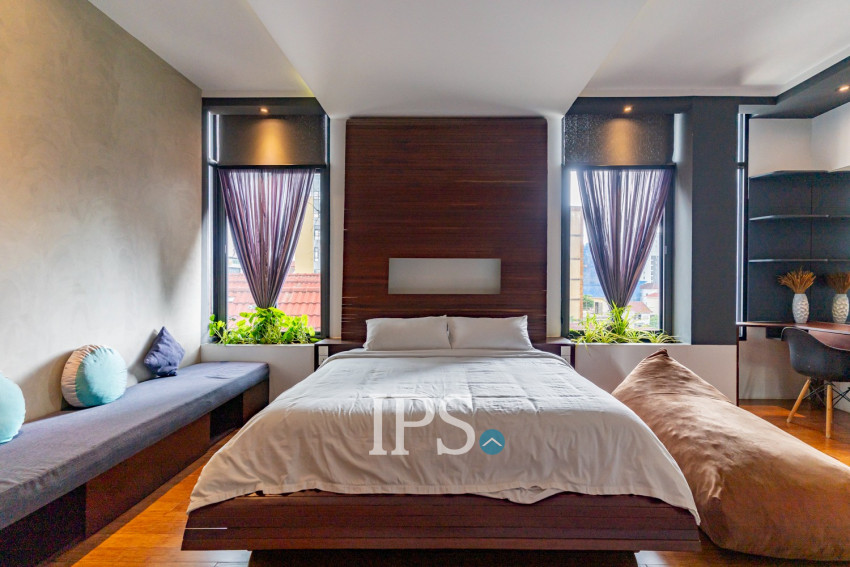 3 Bedroom Serviced Apartment - Tonle Bassac, Phnom Penh