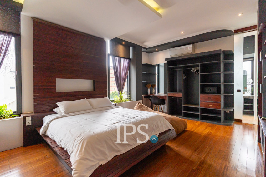 3 Bedroom Serviced Apartment - Tonle Bassac, Phnom Penh