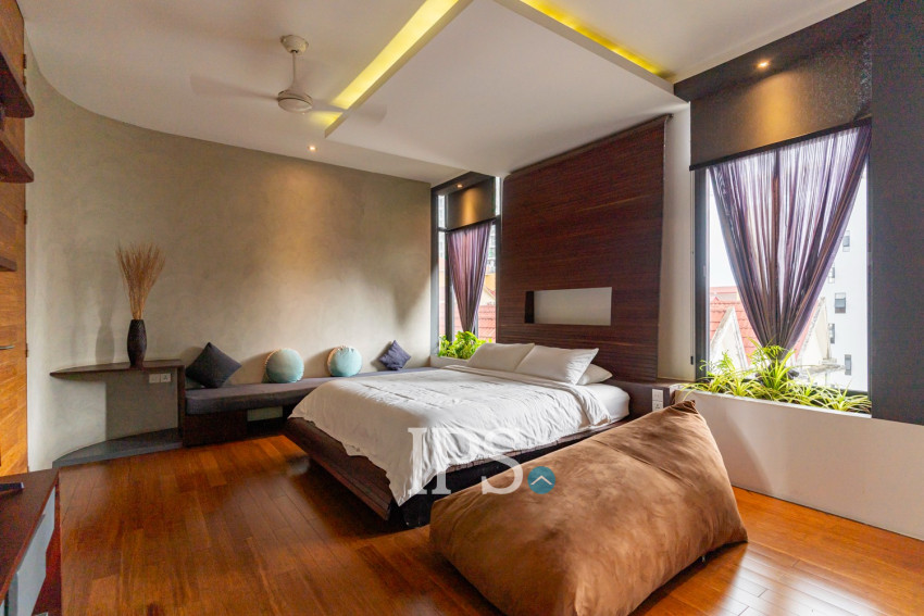 3 Bedroom Serviced Apartment - Tonle Bassac, Phnom Penh