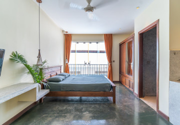 8 Unit Apartment Building For Sale - Toul Sangke 1, Russeykeo, Phnom Penh thumbnail