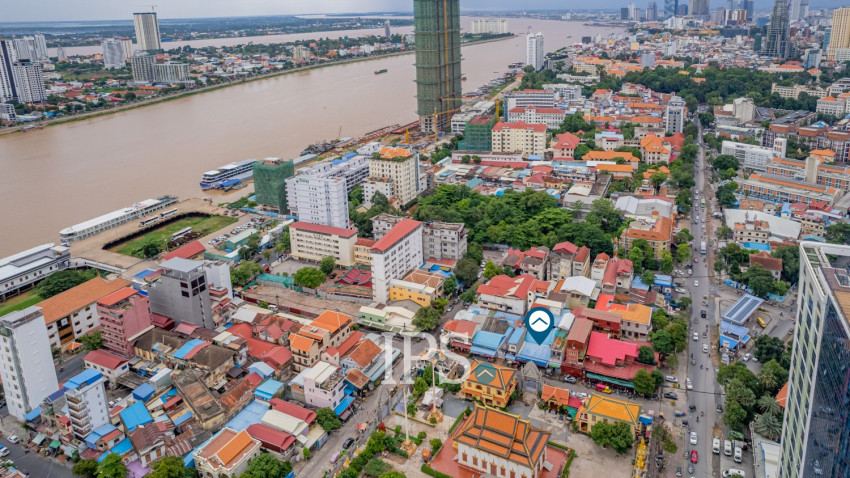 284 Sqm Commercial Land For Sale - Srah Chork, Phnom Penh