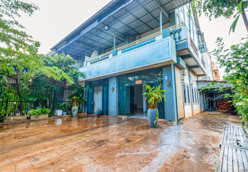 5 Bedroom Flat For Rent - Sala Kamruek, Siem Reap thumbnail