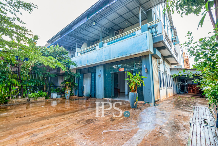 5 Bedroom Flat For Rent - Sala Kamruek, Siem Reap