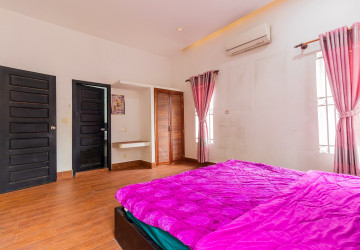 2 Bedroom House For Rent - Sala Kamruek, Siem Reap thumbnail