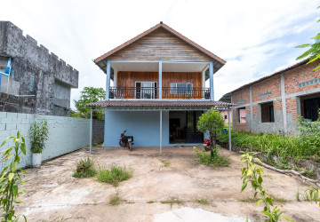 3 Bedroom House For Sale – Koh Rong Sanloem, Sihanoukville