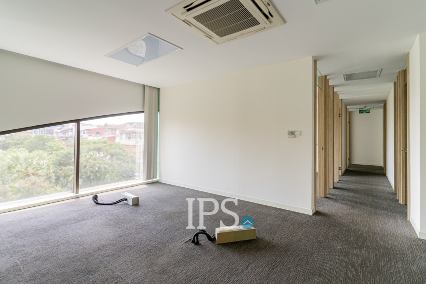 888 Sqm Office Space For Rent - Norodom BLVD, Phsar Thmei 3, Phnom Penh