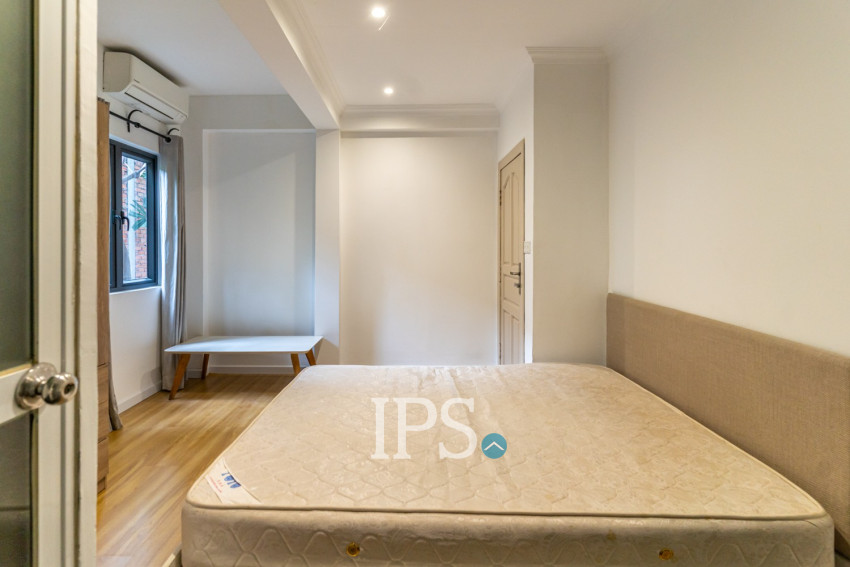 Renovated 3 Bedroom Apartment For Rent - Tonle Bassac, Phnom Penh