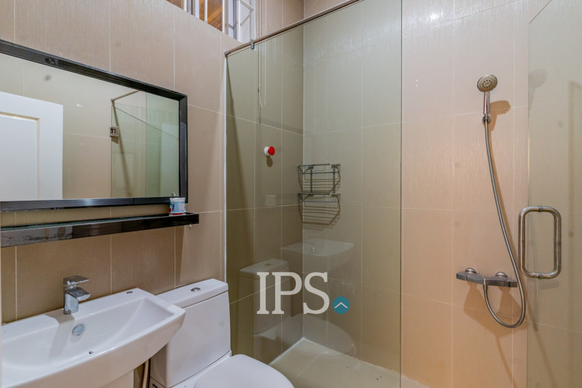 5 Bedroom Villa For Rent - Boeung Kak 1, Phnom Penh