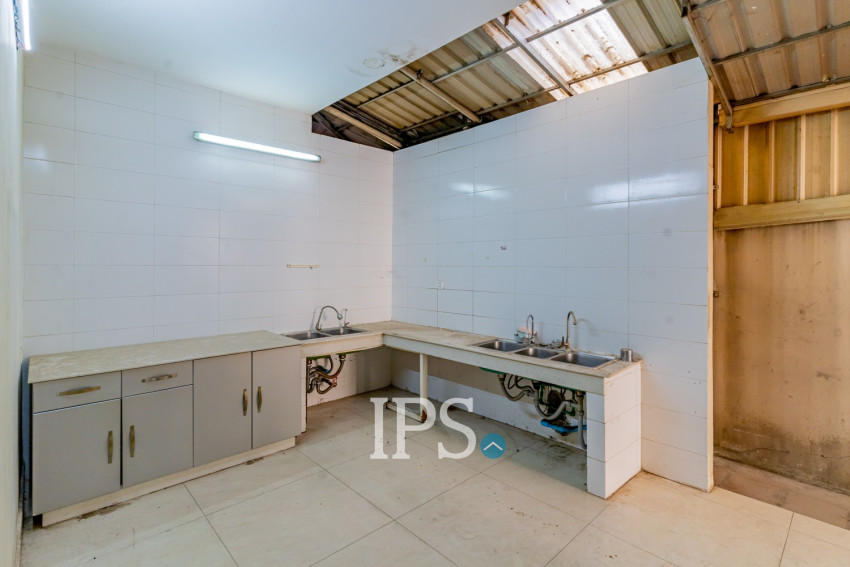 5 Bedroom Villa For Rent - Boeung Kak 1, Phnom Penh