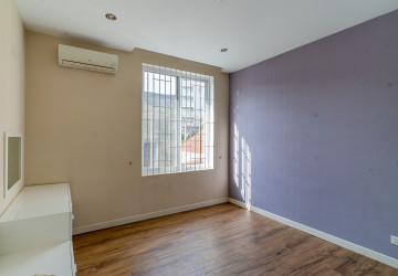 5 Bedroom Villa For Rent - Boeung Kak 1, Phnom Penh thumbnail