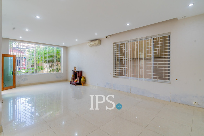 5 Bedroom Villa For Rent - Boeung Kak 1, Phnom Penh