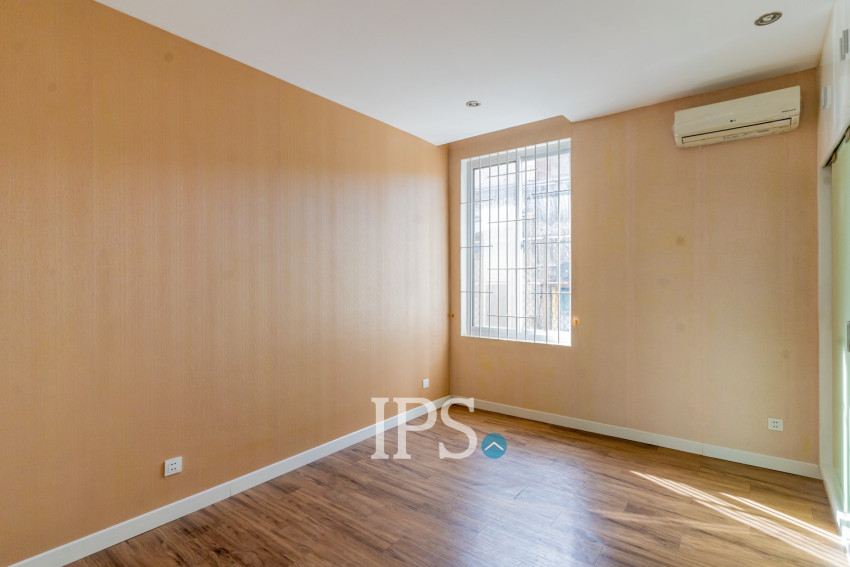 5 Bedroom Villa For Rent - Boeung Kak 1, Phnom Penh