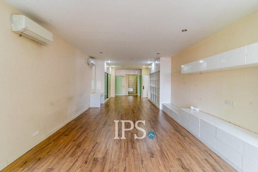 5 Bedroom Villa For Rent - Boeung Kak 1, Phnom Penh