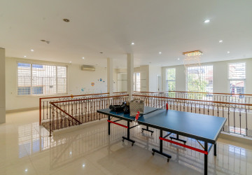 5 Bedroom Villa For Rent - Boeung Kak 1, Phnom Penh thumbnail