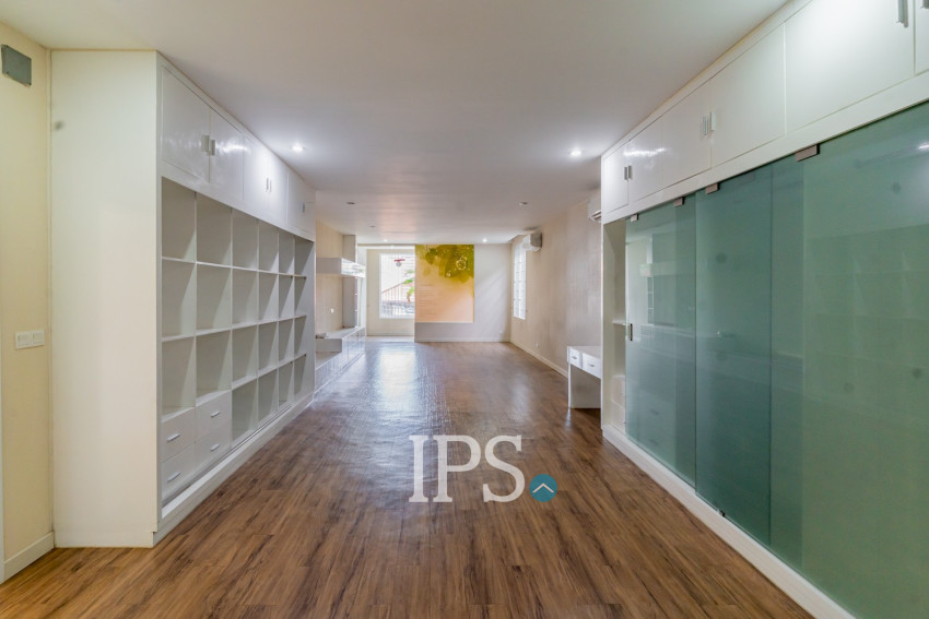 5 Bedroom Villa For Rent - Boeung Kak 1, Phnom Penh