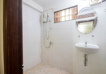 4 Bedroom Flat For Rent - Svay Dangkum, Siem Reap thumbnail