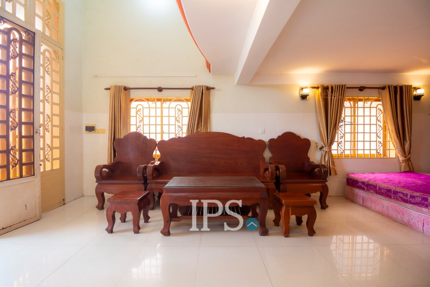 4 Bedroom Flat For Rent - Svay Dangkum, Siem Reap