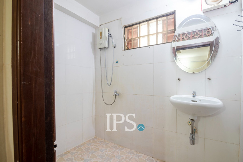 4 Bedroom Flat For Rent - Svay Dangkum, Siem Reap