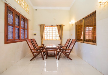 4 Bedroom Flat For Rent - Svay Dangkum, Siem Reap thumbnail