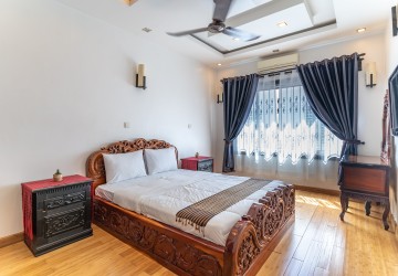 4 Bedroom Twin Villa For Sale - Bassac Garden, Tonle Bassac, Phnom Penh thumbnail