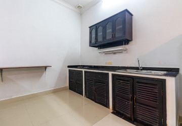 1 Bedroom Apartment For Rent - Svay Dangkum, Siem Reap thumbnail