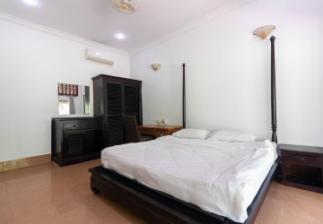 1 Bedroom Apartment For Rent - Svay Dangkum, Siem Reap thumbnail