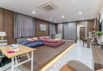 3 Bedroom Townhouse For Sale - BKK1, Phnom Penh thumbnail