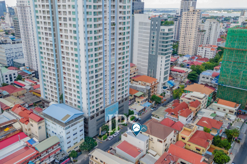 3 Bedroom Townhouse For Sale - BKK1, Phnom Penh