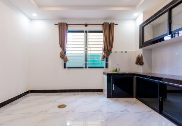 6 Bedroom Flat For Rent - Svay Dangkum, Siem Reap thumbnail